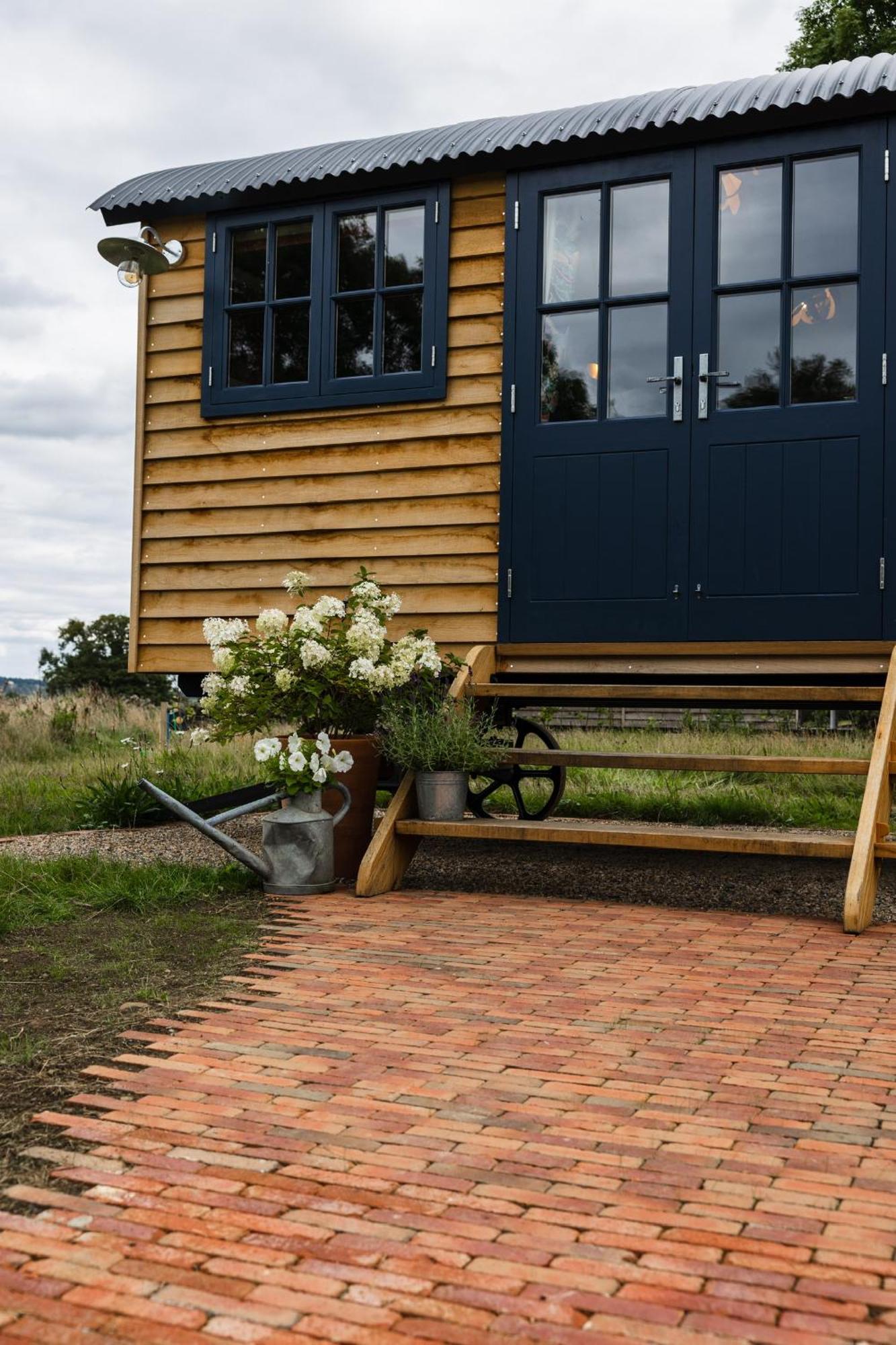 Toadland Shepherd Huts Дарем Экстерьер фото